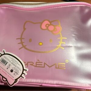 Crème Hello Kitty Pink Cosmetic Bag